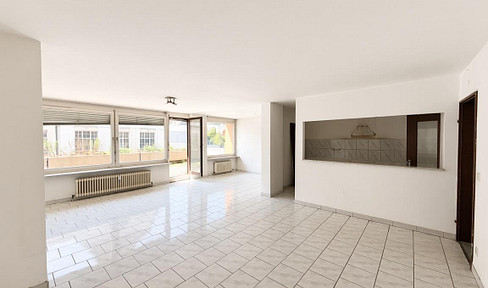 Großzügige 4,5-Zimmer-Terrassenwohnung in gefragter Innenstadtlage Esslingen