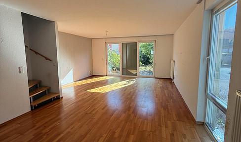 Unique opportunity: Affordable, vacant terraced house in Silberstreifen, Rheinstetten!