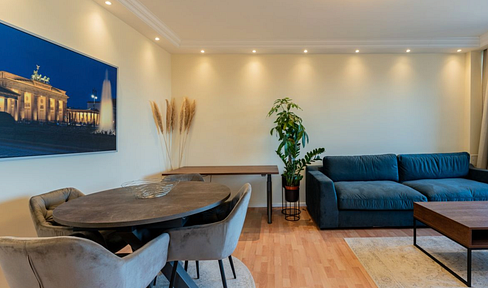 Kernsanierte Wohnung im 7. OG mit Balkon & Weitblick – bezugsfrei & provisionsfrei