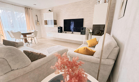 Hochwertige teilmöblierte 3-Zimmer-Wohnung mit Balkon