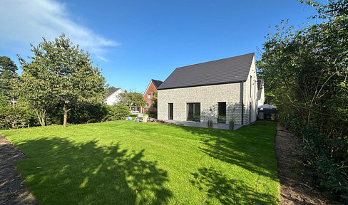 Exklusives Neubau-EFH mit Waldblick in Quickborn-Heide