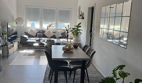 Modern 92m² apartment with 3 rooms, kitchen, and balcony, available from November 1st, 2026.