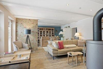 3 suites, 3 bathrooms, 220 m² – exceptionally comfortable living near Greetsiel.