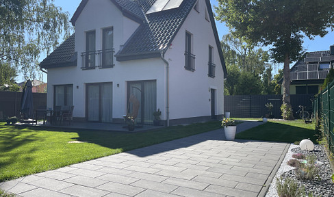 Modern single-family home in Berlin-Marienfelde – situated in a quiet location and with excellent transport links.