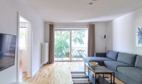 LOCATION: Hamburg-Harvestehude - FURNISHED 2-ROOM APARTMENT.