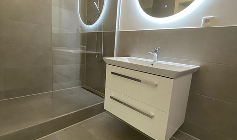 Recently renovated and quietly located apartment, close to the S-Bahn (suburban train) line.
