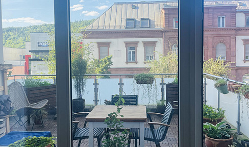 Attractive, fully accessible city apartment with a large terrace.