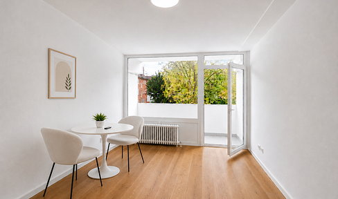 Kernsaniertes 1-Zimmer-Apartment in Schwabing mit Südbalkon & TG – provisionsfrei