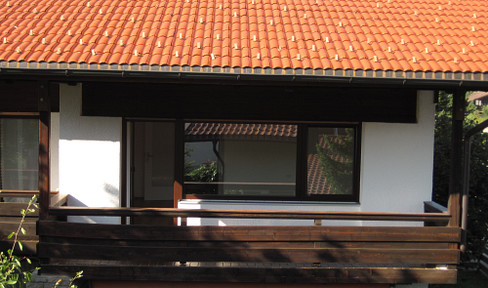 Inzell - zentrale, sonnige 2-Zimmer-Wohnung - provisionsfrei!