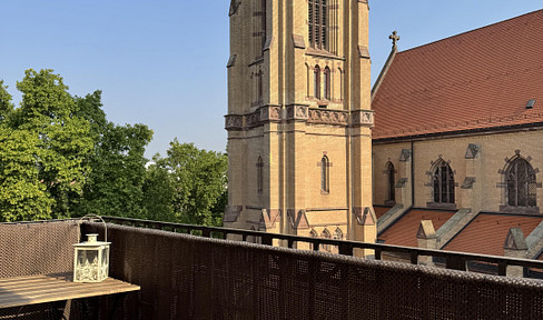 Stylish 4-room apartment in a central location.