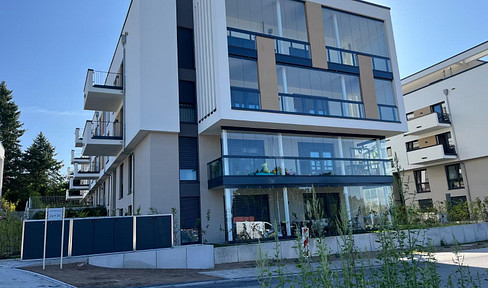 4-room apartment with a very large balcony, located in a prime area of Friedrichsdorf, built in 2023.