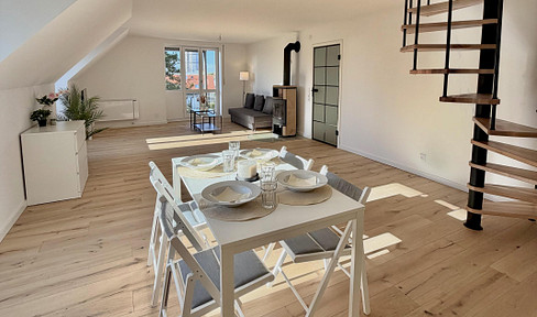 Frisch sanierte 3-ZKB Maisonette mit 2 Balkonen, Tiefgarage, Kamin in ruhiger Lage - Provisionsfrei