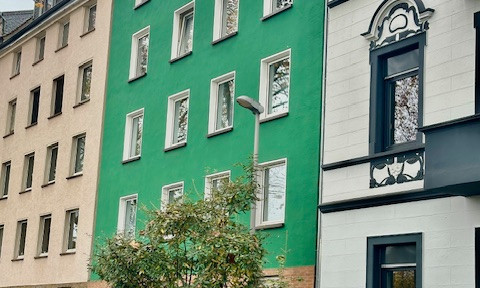 Beautiful 1-room apartment with a separate kitchen and balcony in Düsseldorf-Bilk!