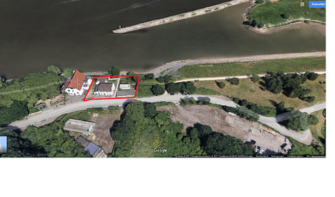 EXKLUSIVE DIREKTE RHEIN-UFER-LAGE MIT ALTBESTAND PROJEKTGRUNDSTÜCK