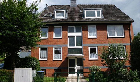 FURNISHED: Bright 2-room apartment with a large terrace and parking space, available immediately!