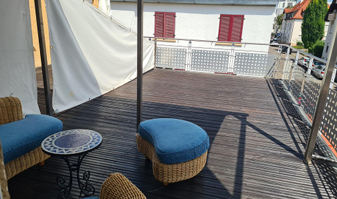 Schöne helle 4 Zimmerwohnung