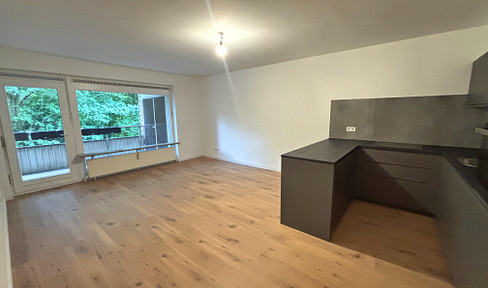 Modern 3-room apartment, first occupancy after renovation, including underground parking space, no agency fees.