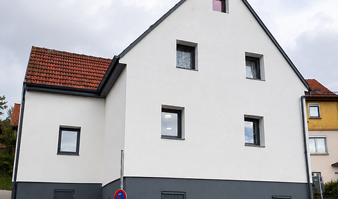 Günstiges, gepflegtes freistehendes Einfamilienhaus mit EBK in Kirchzell (Odw.)