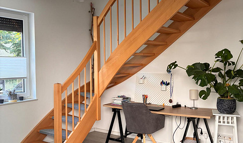**FLATERATE MIETE!** 2R. Wohnung (BJ2019), inkl. hochwertiger Küche (EBK), FBH, Wallbox,