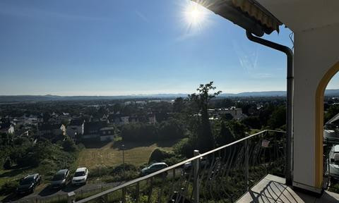 Modernes und stilvolles Wohnen in Bendorf: Helle 2,5-Zimmer-Erdgeschosswohnung