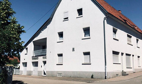 Schöne 3-Zimmerwohnung in zentraler Lage mit EBK