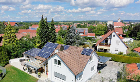 Provisionsfreies Einfamilienhaus in Wittislingen: 2.190m² Traumgrund, Außenpool, Whirlpool & Sauna