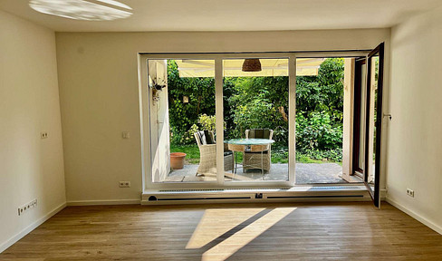 Beautiful apartment with a view of the greenery in Meersburg.
