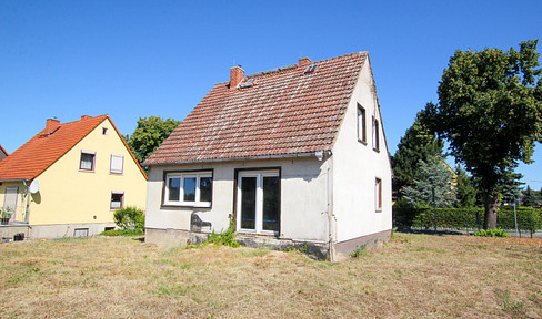 Baugrundstück mit EFH in Weinböhla – 653 m² + Baugenehmigung