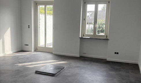 Modernized, small house on the Rhine with a garden and terrace, located in the heart of Bad Honnef.