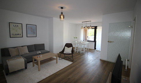 Erstbezug nach Sanierung – 2-Zimmer-Wohnung mit Südbalkon