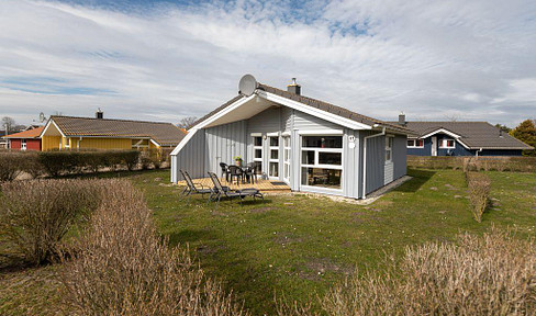 Ihr Ferienhaus am Lensterstrand