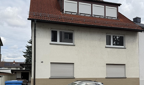 Erstbezug nach Sanierung: Helle 2 Zimmer Wohnung mit großem Balkon & Kellerabteil