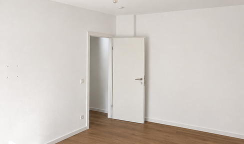 Erstbezug nach Sanierung in stilvolle Altbauwohnung