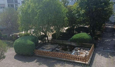 Charming 3.5-room apartment in a family-friendly complex.