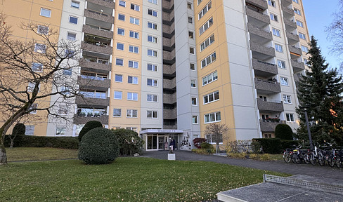 Moderne 3-Zimmer Wohnung mit Balkon im 10. OG in Köln-Eil (Porz)