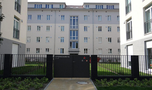 4,5-Zi-Whg / gr. Wohnküche / Vollbad / Gäste-WC / gr. Balkon / von privat in Berlin-Johannisthal