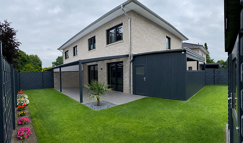 Commission-free: Modern, practically new semi-detached house with exclusive features, located in Ganderkesee.