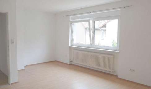 Sehr schöne, große und helle 2-Zi Whg mit Autoabstellplatz in Biebelried