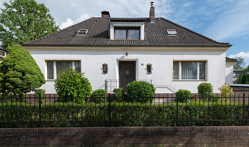Großzügiges Einfamilienhaus in Berlin Zehlendorf