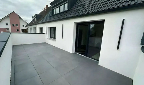 Traumhafte 3–4-Zimmer-Wohnung mit großer Terrasse in Nürnberg-Reichelsdorf