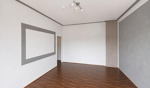 1. Room in an apartment, Berlin, Spandau.