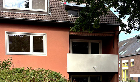 Renovierte 3 Zimmer Wohnung mit Balkon und Blick ins Grüne in ruhiger Lage von Sachsenhausen Süd