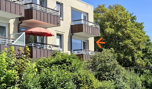 Invest near the beach or enjoy it yourself – a well-maintained apartment for sale on the North Sea coast.