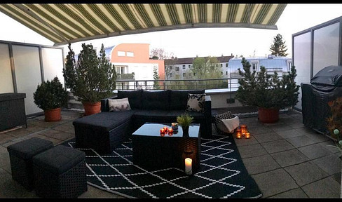 2-room apartment with rooftop terraces, located near the Würm river.