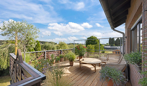 Zweifamilienhaus mit Ausbaupotenzial zur dritten Wohneinheit zwischen Düsseldorf und Mönchengladbach