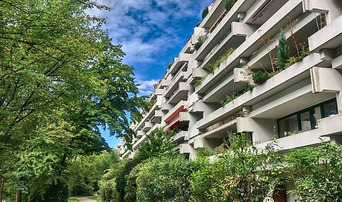 2-room apartment in Haidhausen.