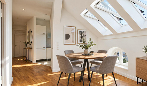 Modern living in a historic setting - Completely renovated apartment for sale - directly from the owner.
