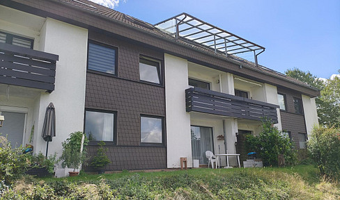 Solide 2-Zimmer-Eigentumswohnung mit Loggia und tollem Ausblick in ruhiger Lage