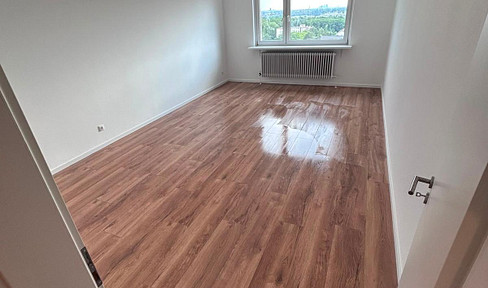 Stylish, renovated 3-room apartment in Hanau-Kesselstadt.