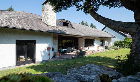 EVERYTHING but ordinary! Bungalow with no commission, and with potential for further development.